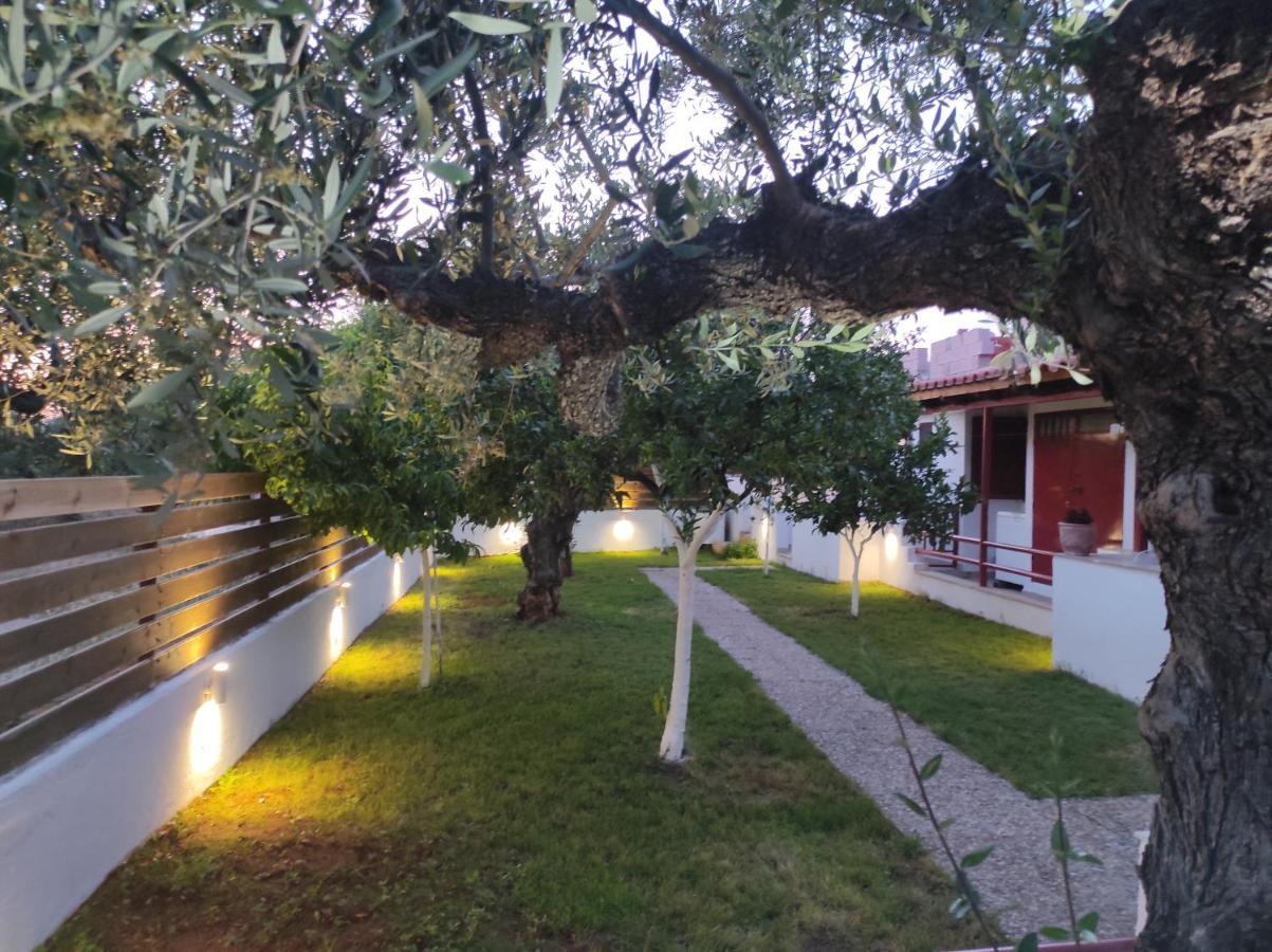 George'S Houses Riglia Exterior foto