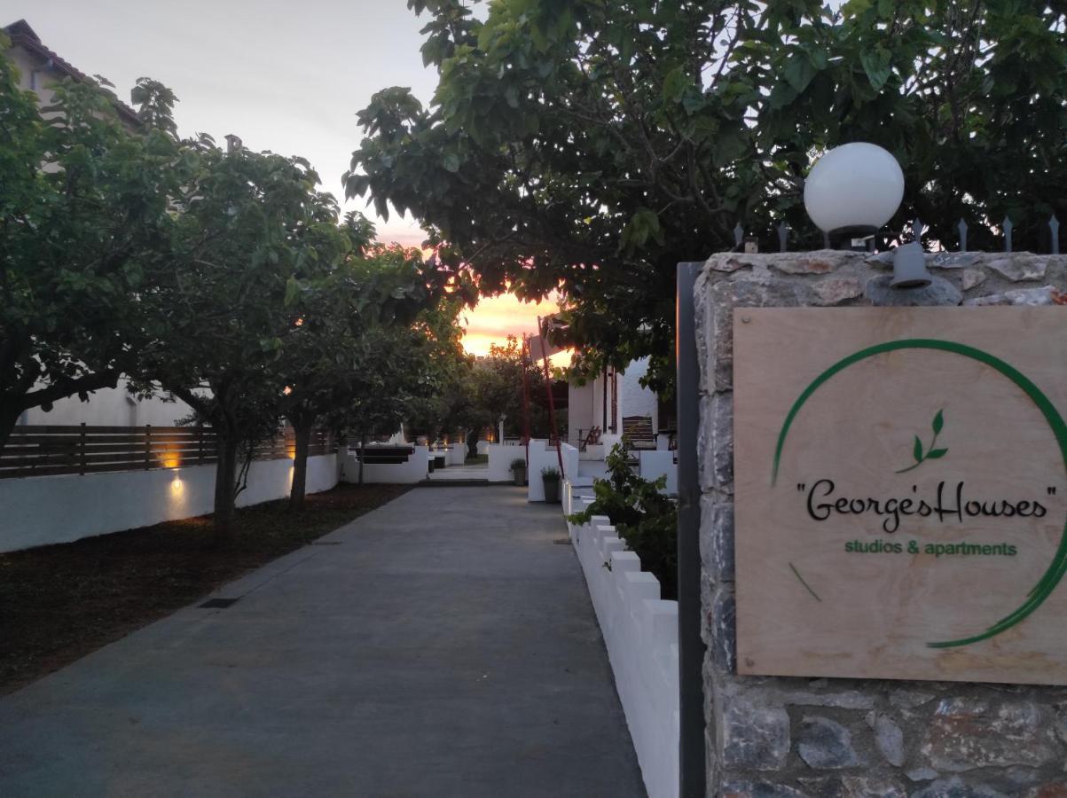George'S Houses Riglia Exterior foto